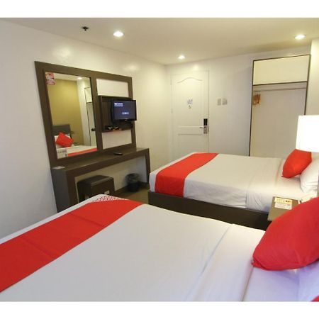 Oyo 24H City Hotel Near Makati Medical Center Makati City Ngoại thất bức ảnh