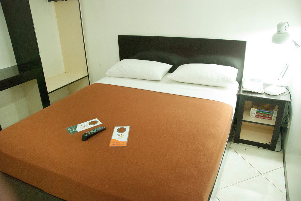 Oyo 24H City Hotel Near Makati Medical Center Makati City Ngoại thất bức ảnh