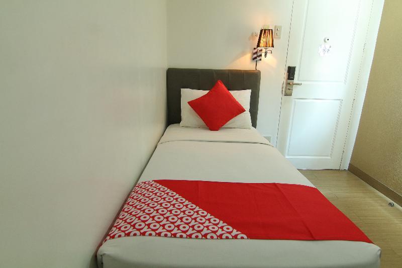 Oyo 24H City Hotel Near Makati Medical Center Makati City Ngoại thất bức ảnh